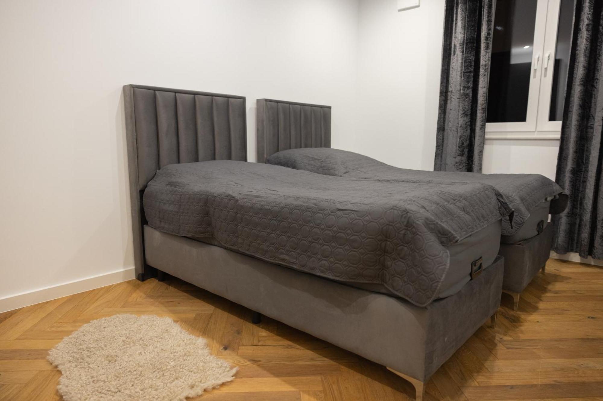 Neubau Apartment Mit Kamin Und Terrasse In Premium Lage Parkplatz Inklusive Bielefeld Exterior foto