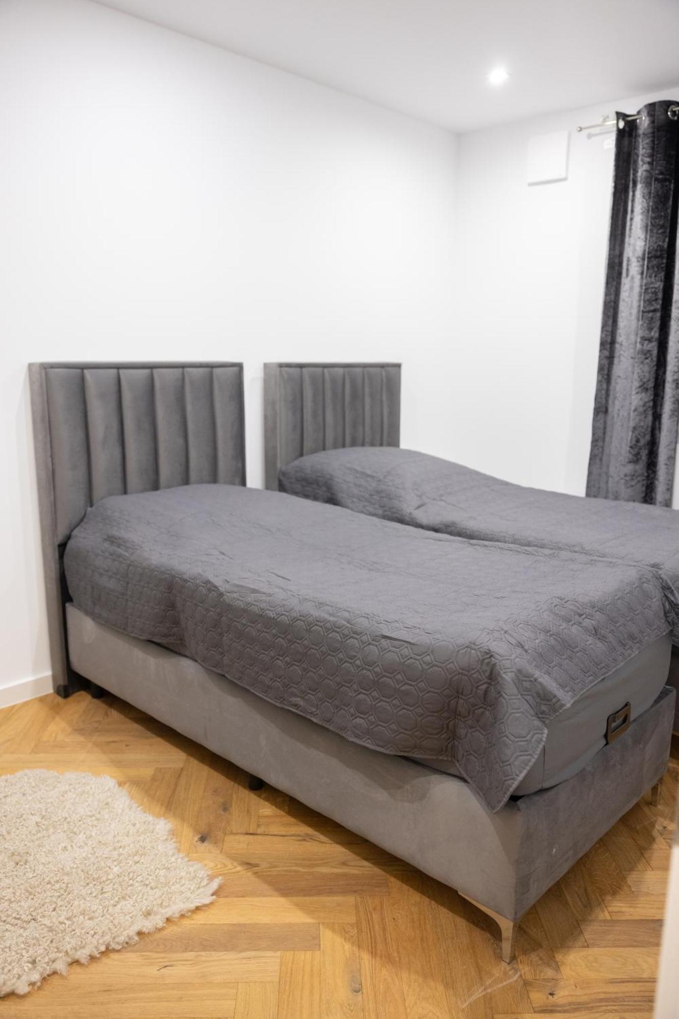 Neubau Apartment Mit Kamin Und Terrasse In Premium Lage Parkplatz Inklusive Bielefeld Exterior foto