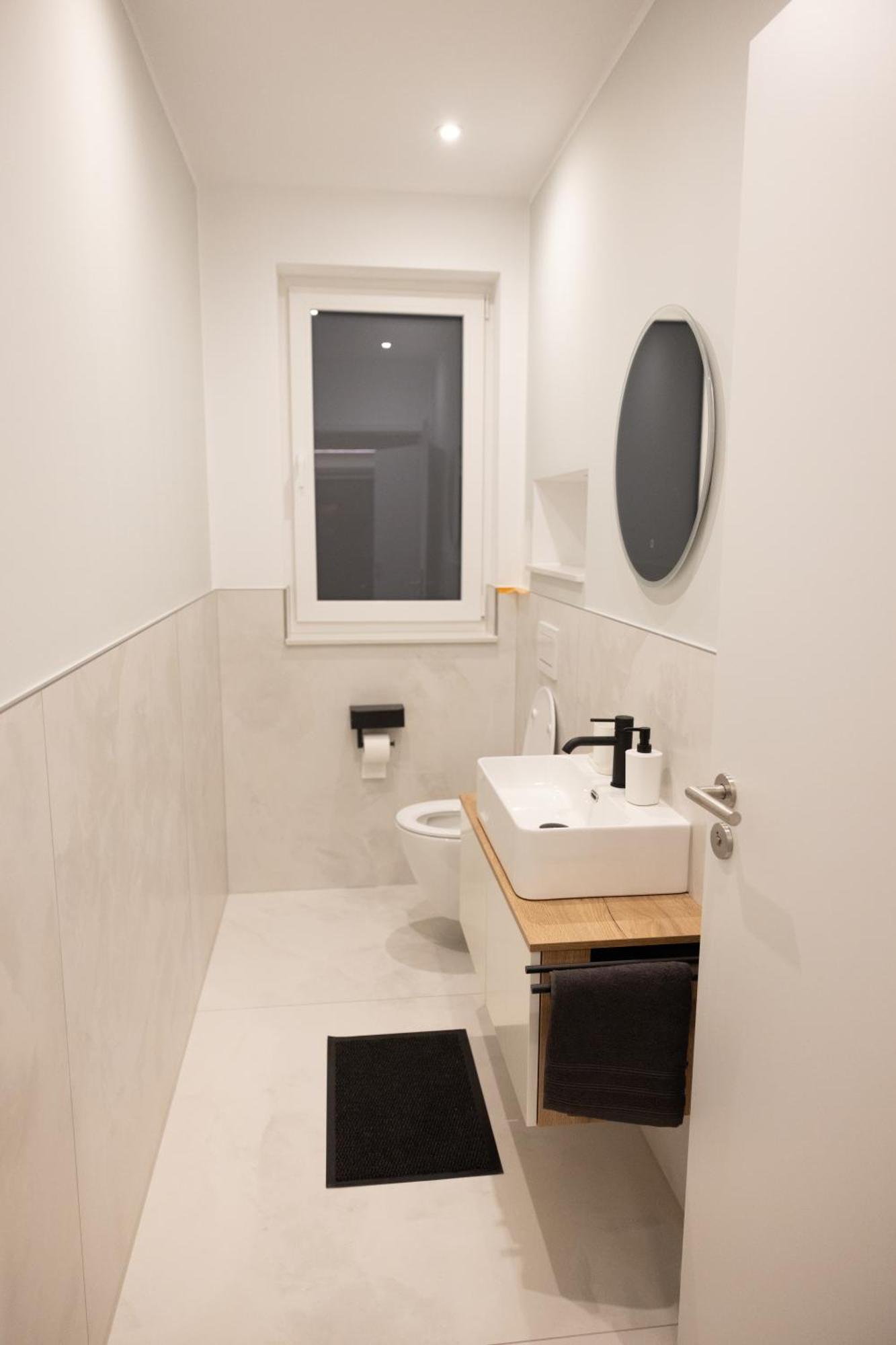 Neubau Apartment Mit Kamin Und Terrasse In Premium Lage Parkplatz Inklusive Bielefeld Exterior foto